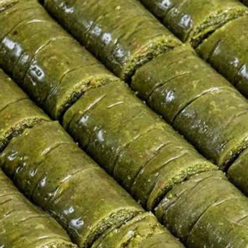 Pistachio Rolled Baklava